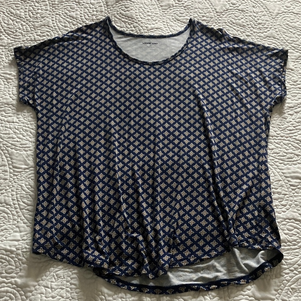 Lands' End Blue and White Patterned Short Sleeve Tee